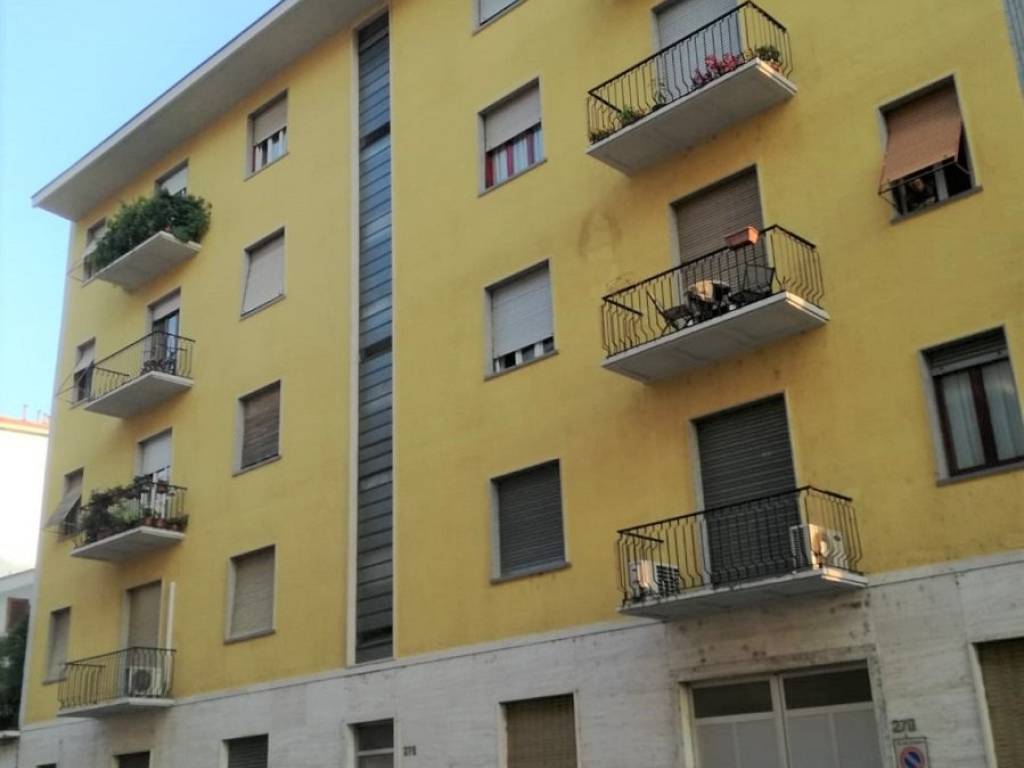 appartamento in affitto a Grugliasco in zona Lesna