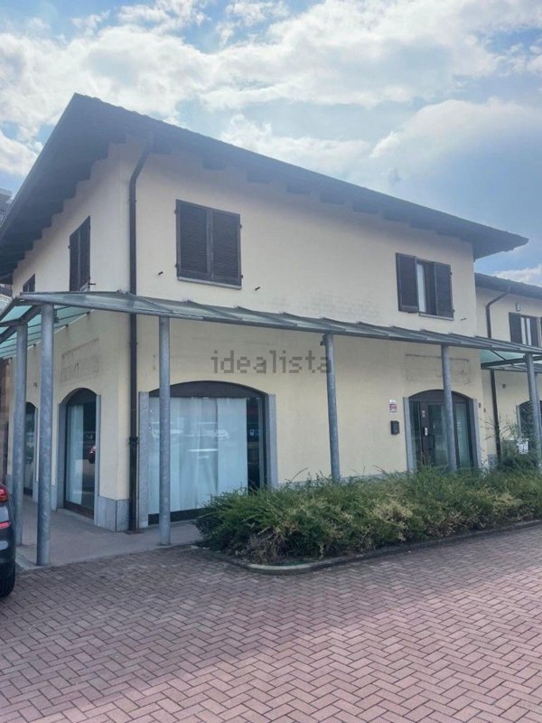 ufficio in affitto a Grugliasco in zona Lesna
