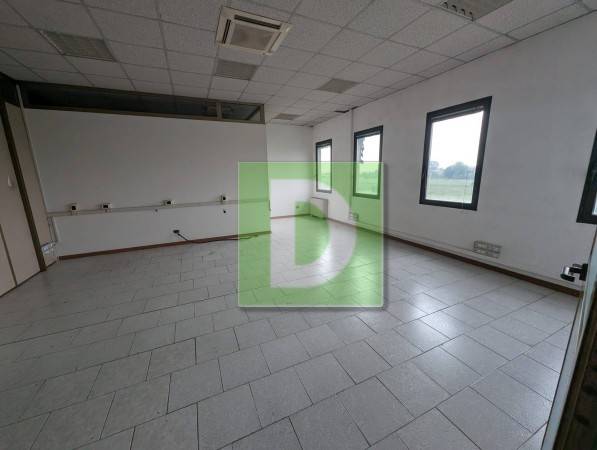 ufficio in affitto ad Ivrea