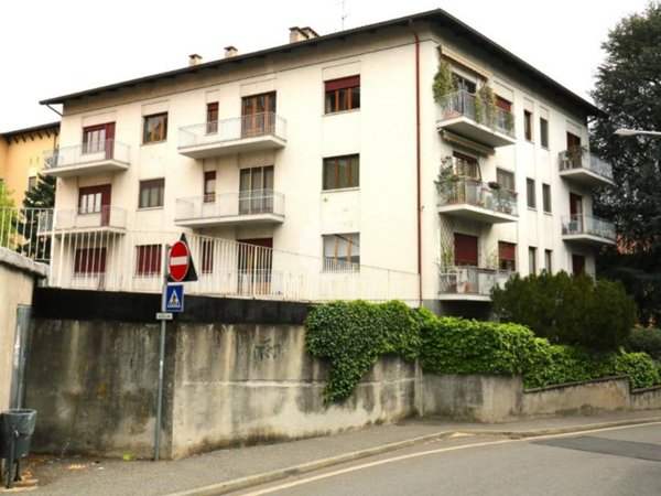 ufficio in affitto ad Ivrea
