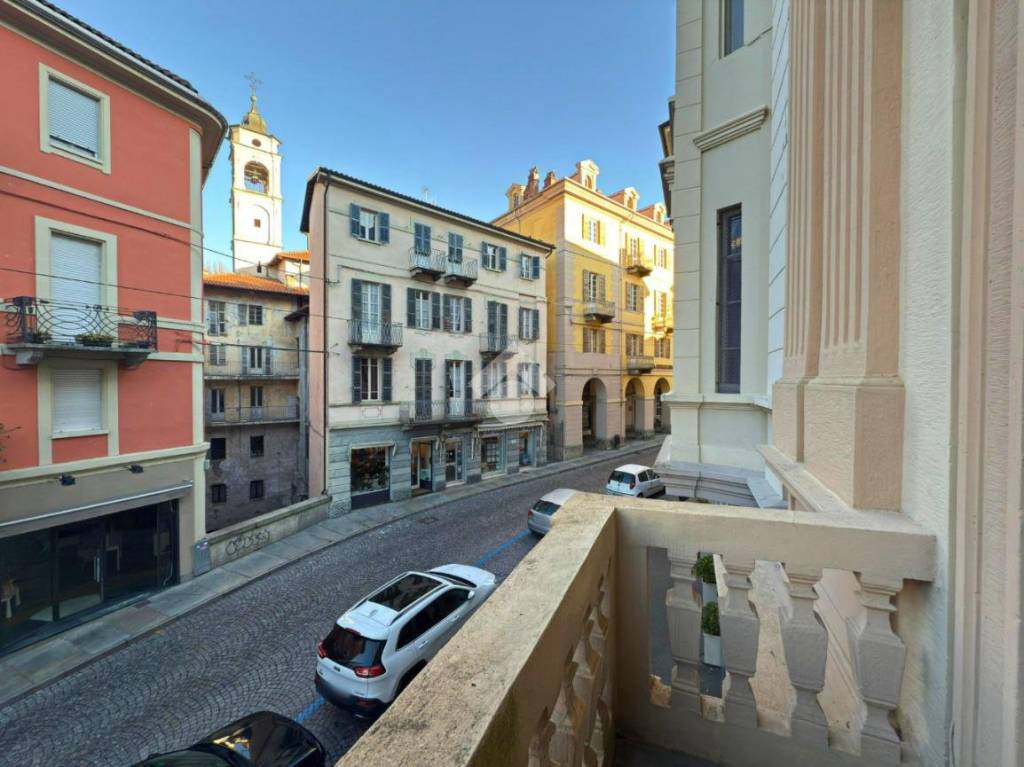 ufficio in affitto ad Ivrea