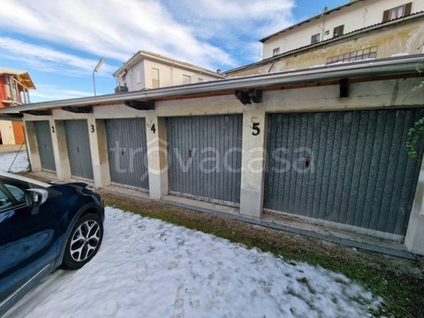 locale di sgombero in affitto ad Ivrea