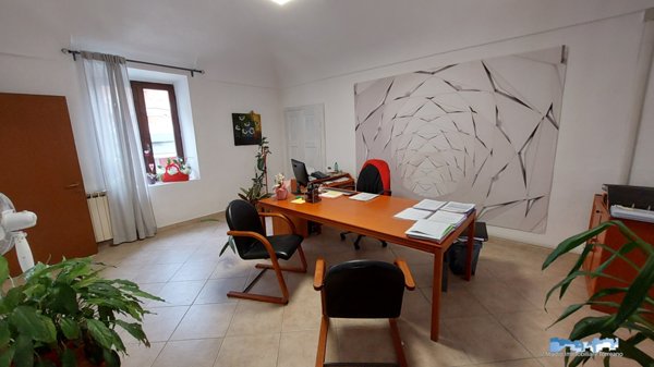 ufficio in affitto ad Ivrea