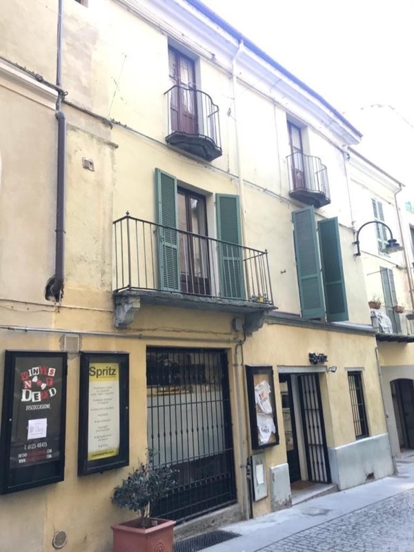 appartamento in affitto ad Ivrea