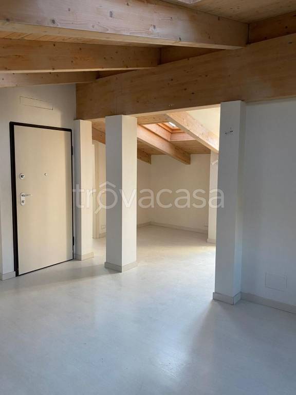 appartamento in affitto ad Ivrea
