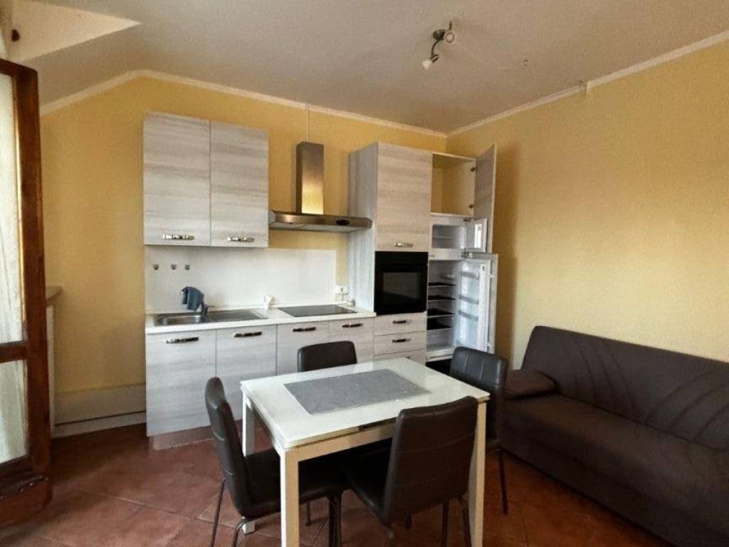appartamento in affitto ad Ivrea