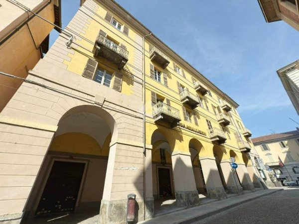 ufficio in affitto ad Ivrea