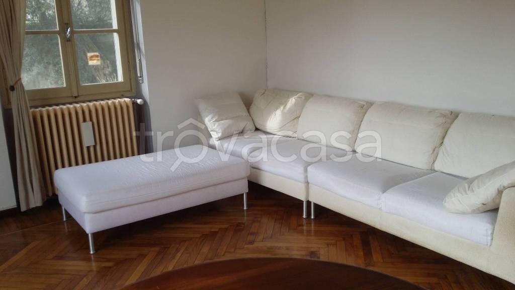 appartamento in affitto ad Ivrea