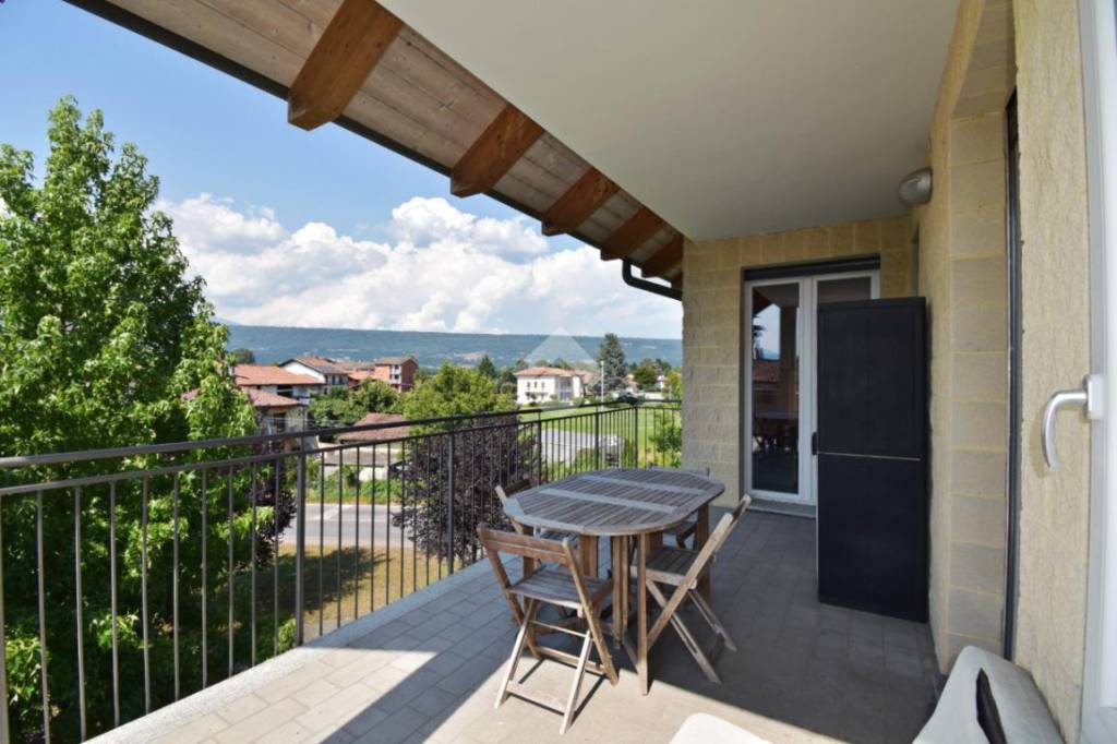 appartamento in affitto ad Ivrea in zona Torre Balfredo