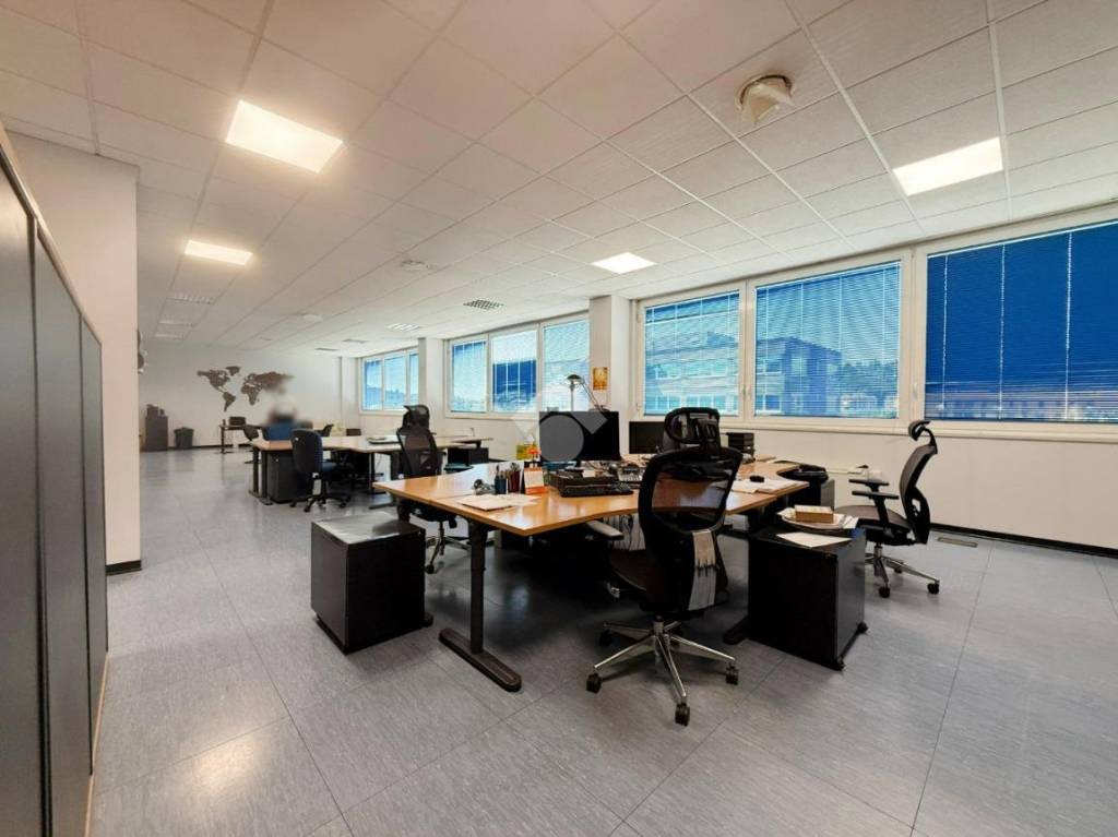ufficio in affitto ad Ivrea