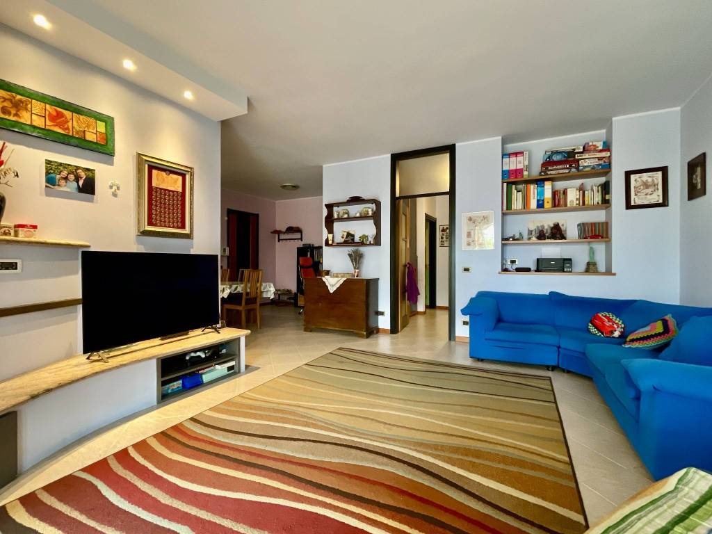 casa indipendente in affitto ad Ivrea