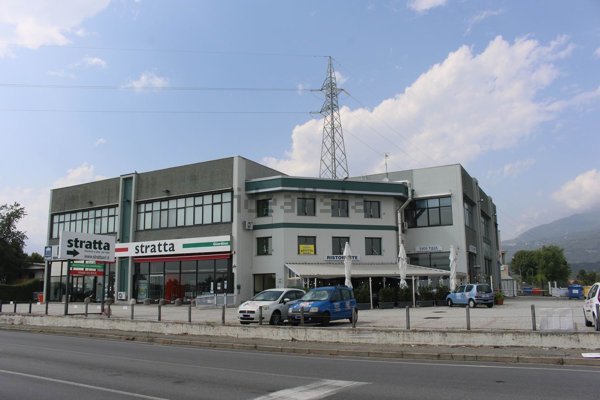 ufficio in affitto ad Ivrea