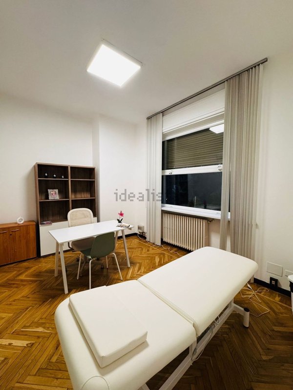 ufficio in affitto ad Ivrea