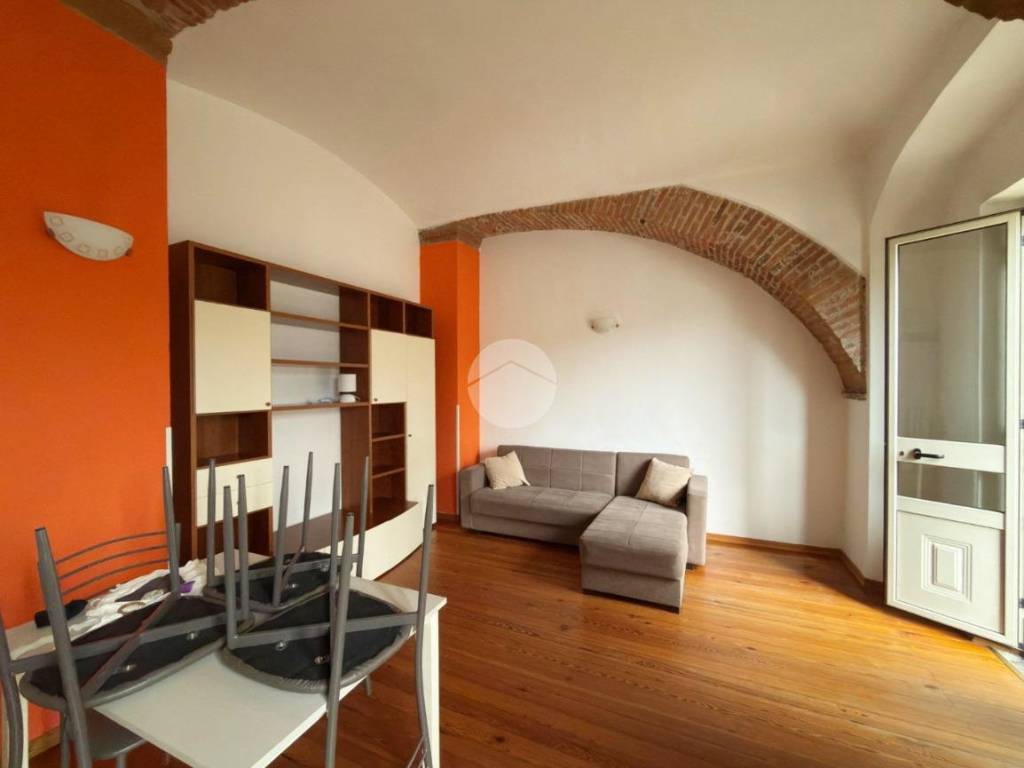 appartamento in affitto ad Ivrea