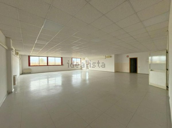 ufficio in affitto ad Ivrea