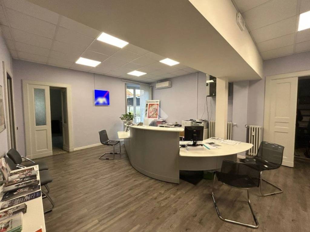 ufficio in affitto ad Ivrea