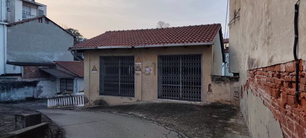 locale di sgombero in affitto ad Ivrea