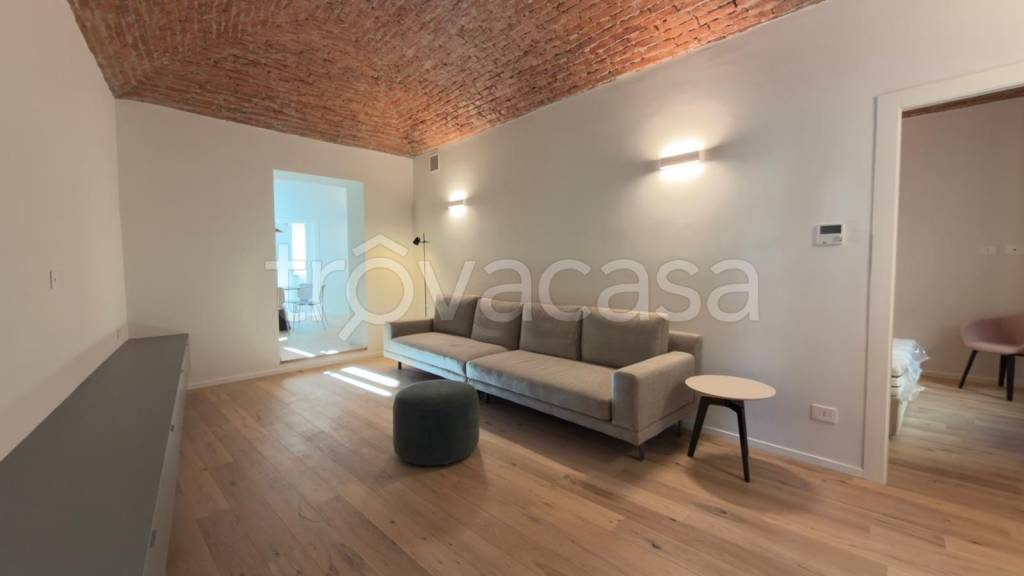 appartamento in affitto ad Ivrea