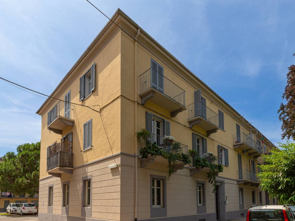 appartamento in affitto ad Ivrea