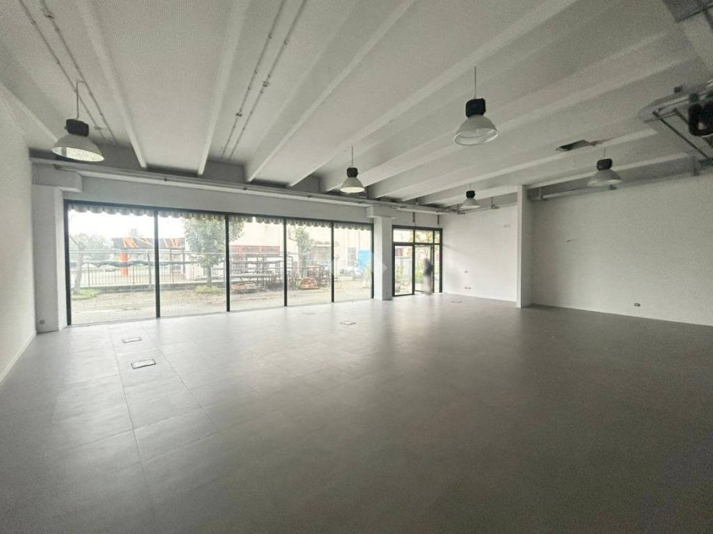 ufficio in affitto ad Ivrea