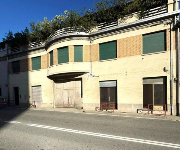 ufficio in affitto ad Ivrea