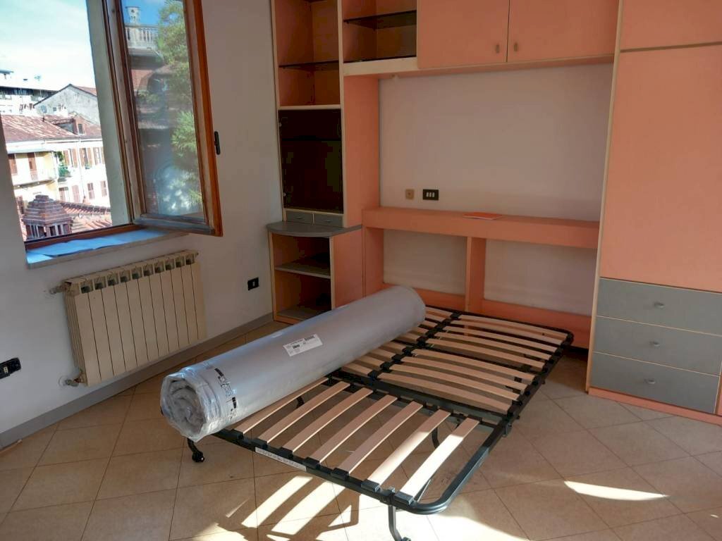 appartamento in affitto ad Ivrea