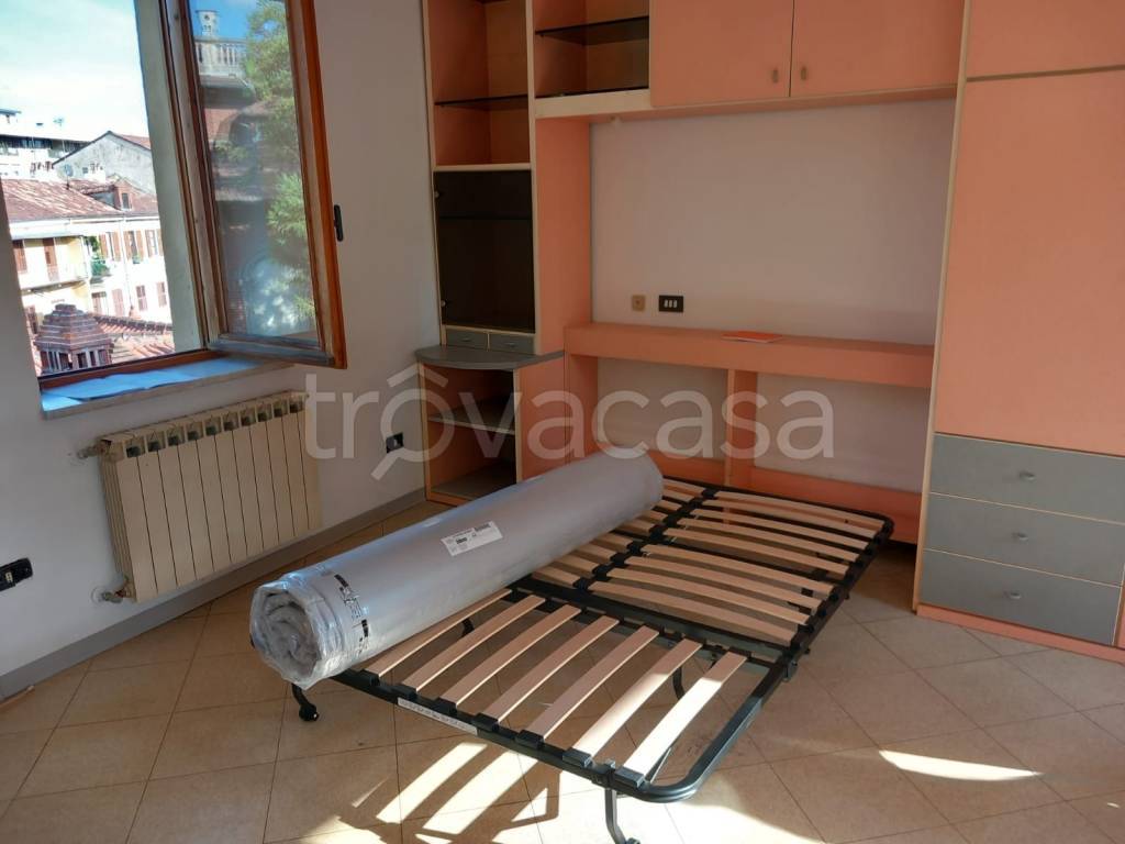 appartamento in affitto ad Ivrea