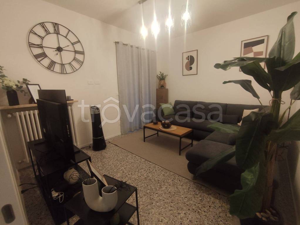 appartamento in affitto ad Ivrea