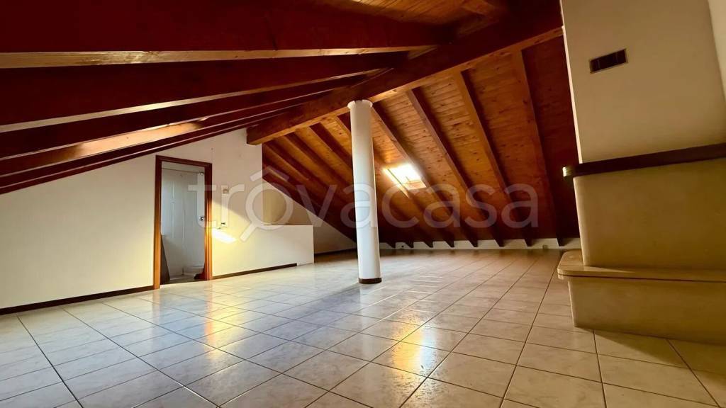 appartamento in affitto a Bornasco
