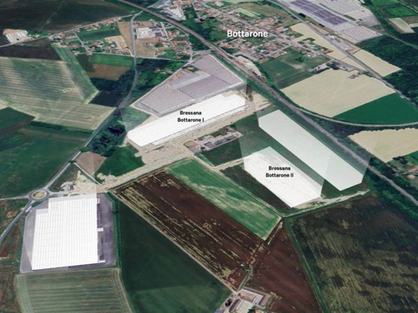 locale commerciale in affitto a Bressana Bottarone