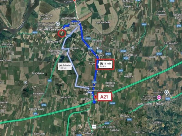 locale commerciale in affitto a Bressana Bottarone