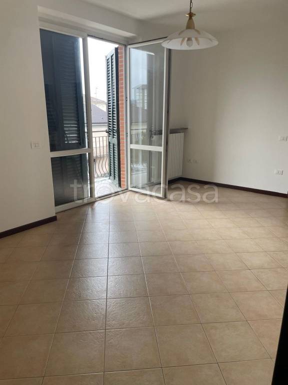 appartamento in affitto a Broni