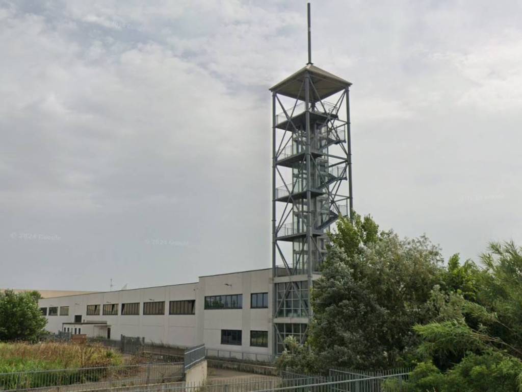 locale commerciale in affitto a Broni