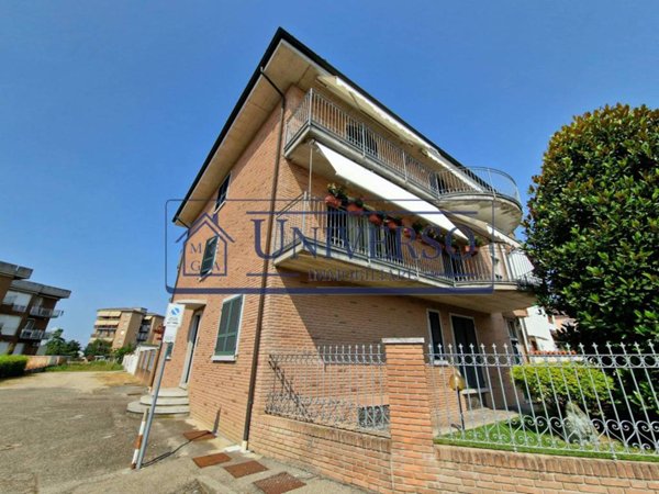 appartamento in affitto a Casei Gerola