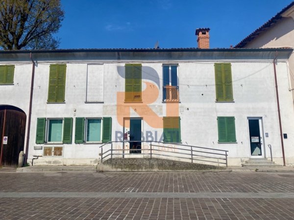 appartamento in affitto a Cava Manara