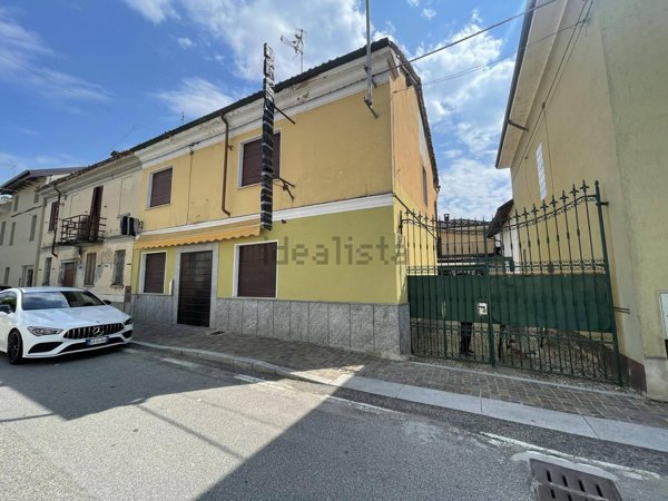 appartamento in affitto a Cergnago