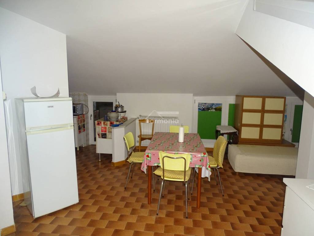 appartamento in affitto a Lanzo Torinese