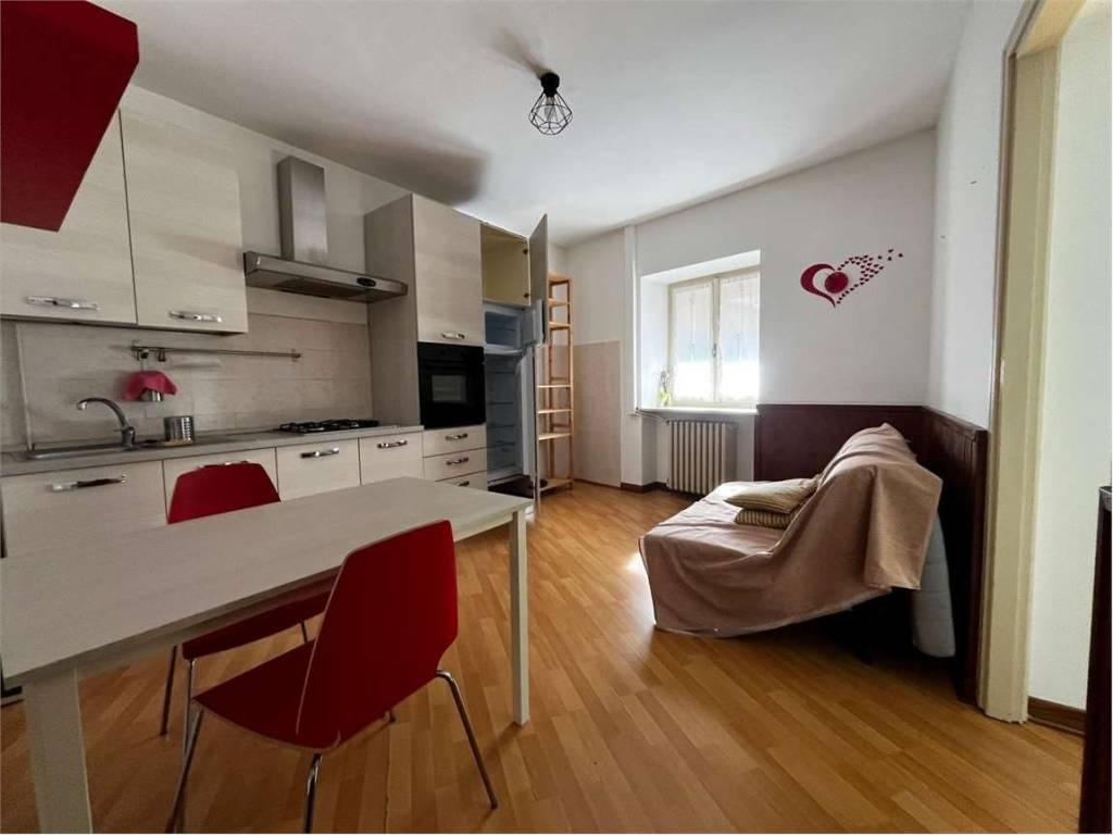 appartamento in affitto a Lanzo Torinese