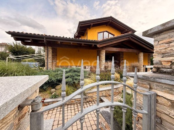 casa indipendente in affitto a Lanzo Torinese