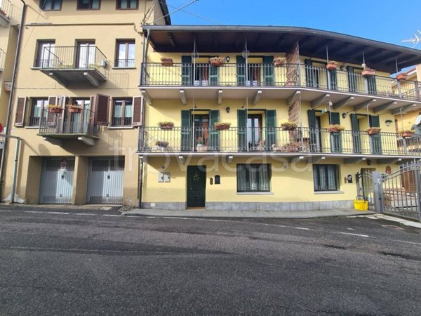 casa indipendente in affitto a Lanzo Torinese