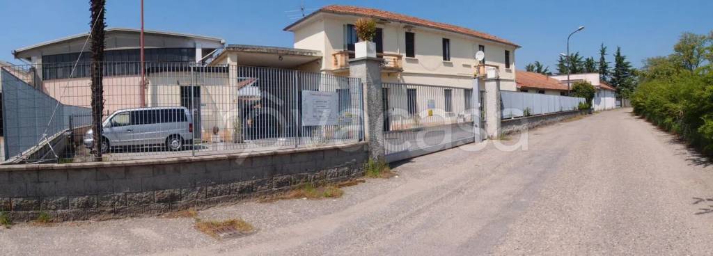 negozio in affitto a Garlasco