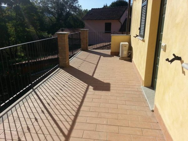 appartamento in affitto a Godiasco Salice Terme in zona Salice Terme