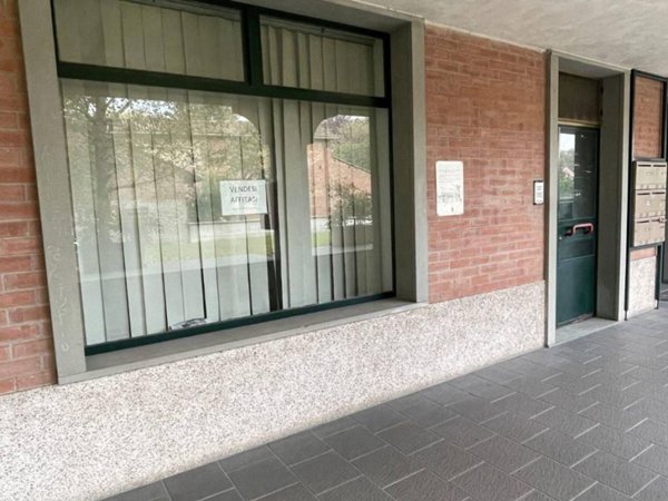 ufficio in affitto a Gropello Cairoli