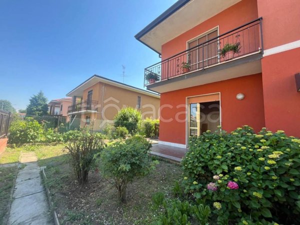 appartamento in affitto a Landriano