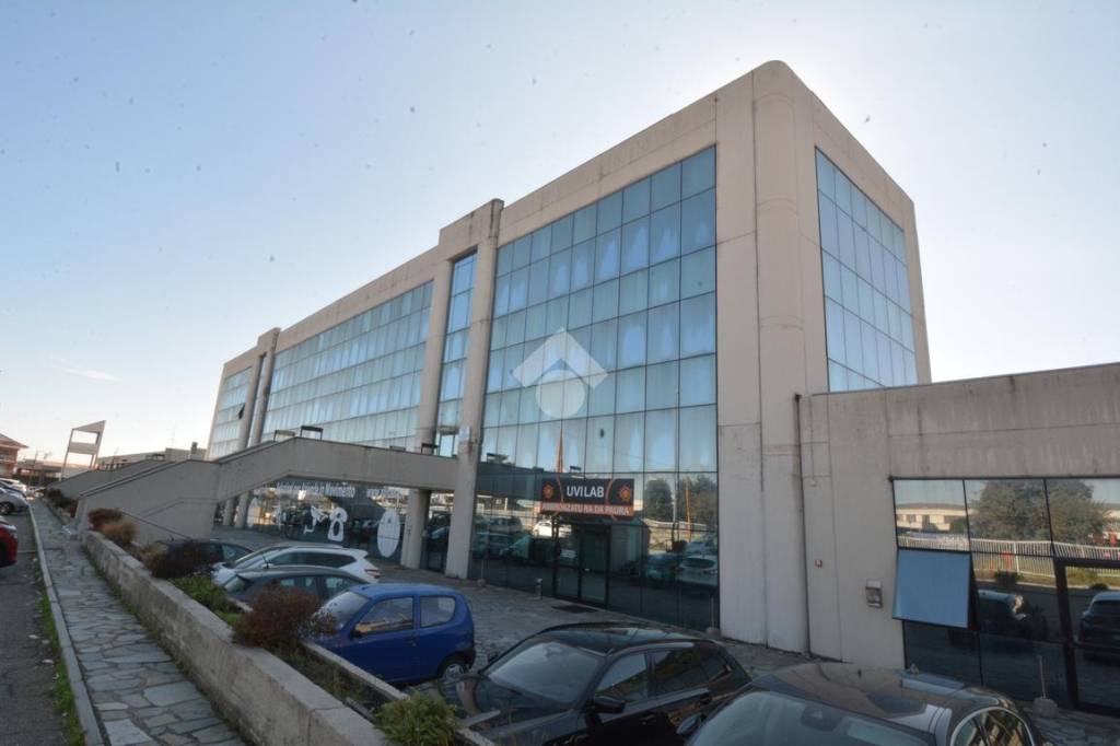 ufficio in affitto a Leinì