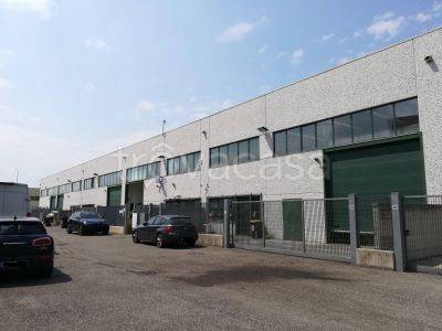 appartamento in affitto a Leinì in zona Fornacino