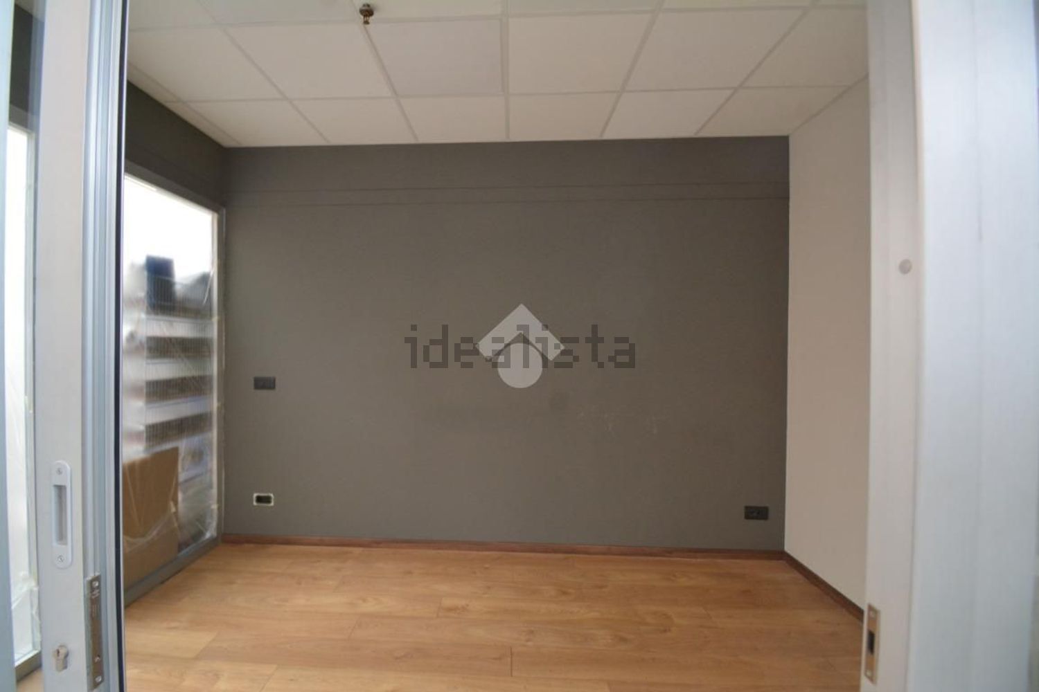 locale commerciale in affitto a Leinì