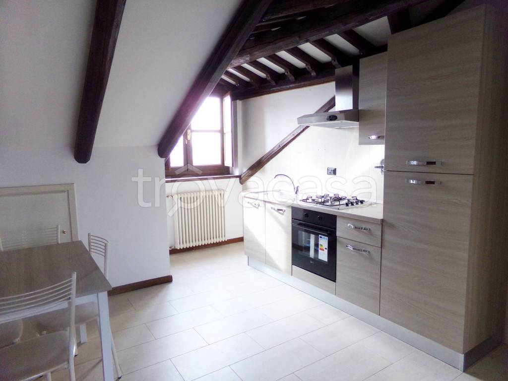 appartamento in affitto a Leinì