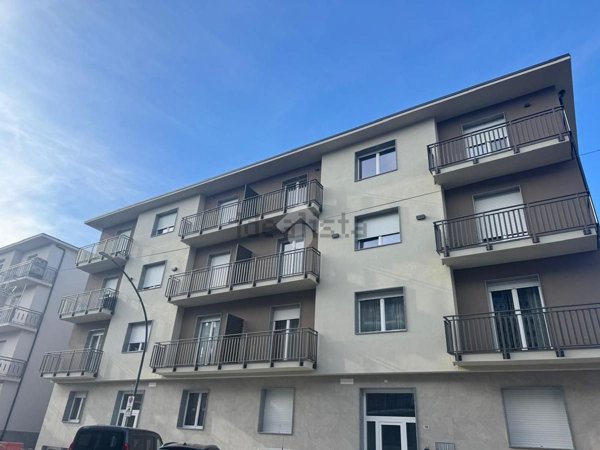 appartamento in affitto a Leinì