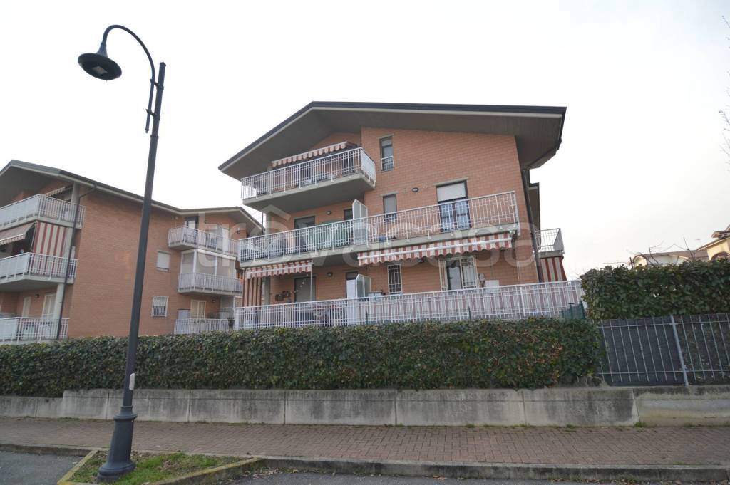 appartamento in affitto a Leinì